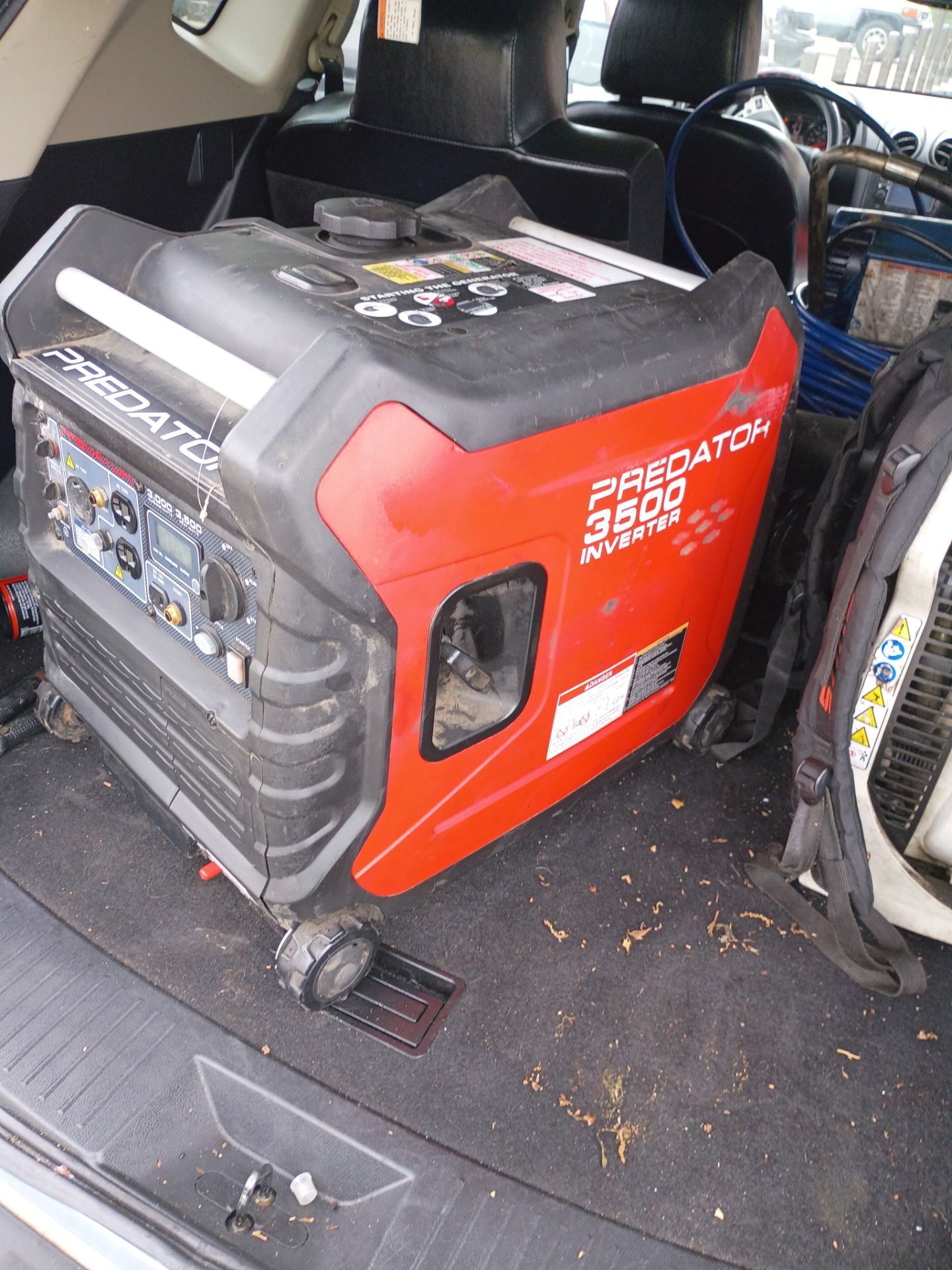 Predator 3500 super quiet invertor