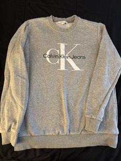 Calvin Klein Sweatshirt  size S