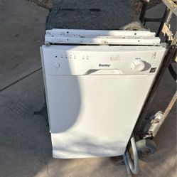 Dishwasher Apt. Style