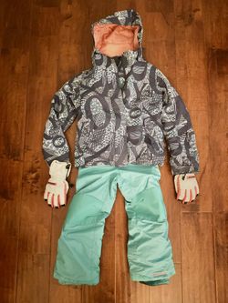 Roxy Ski Snowboard Jacket With Pants And Gloves 