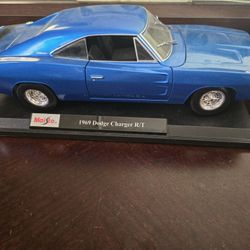 Die-cast Car