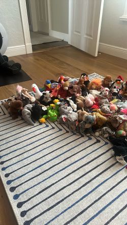 Collectibles - Beanie Babies