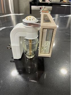 Essential oil diffuser