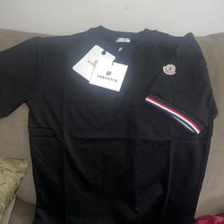 7 Bundle T Shirt Deal!!!!