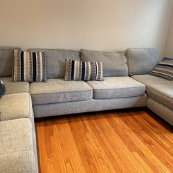 Large Family Couch (Seats 7) – Comfortable & Clean”