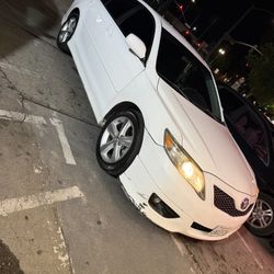 Toyota Camry 2011