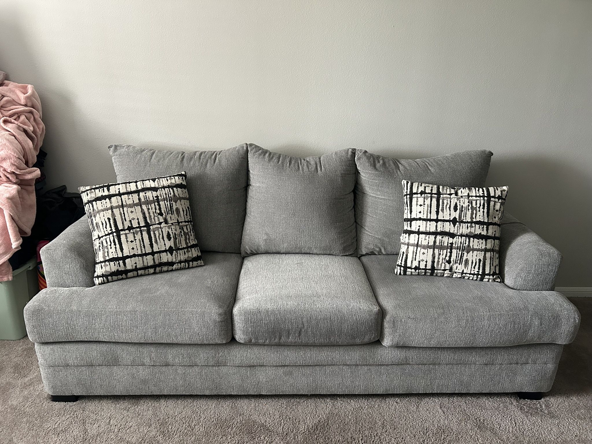 2 Couches & 4 Pillows