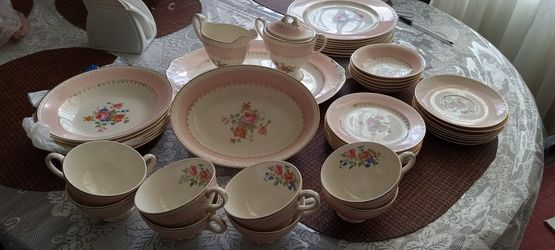 Antigüedad Dishes,