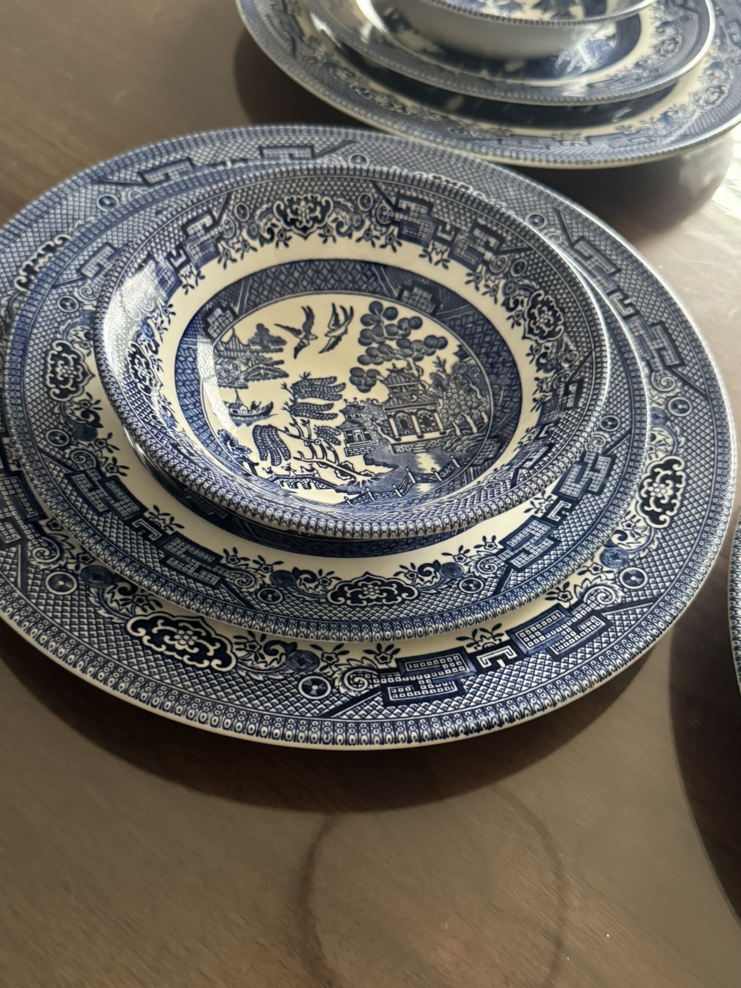 12 Pc Churchill England blue willow pattern china