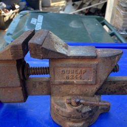 Vintage Dunlap Bench Vise Press
