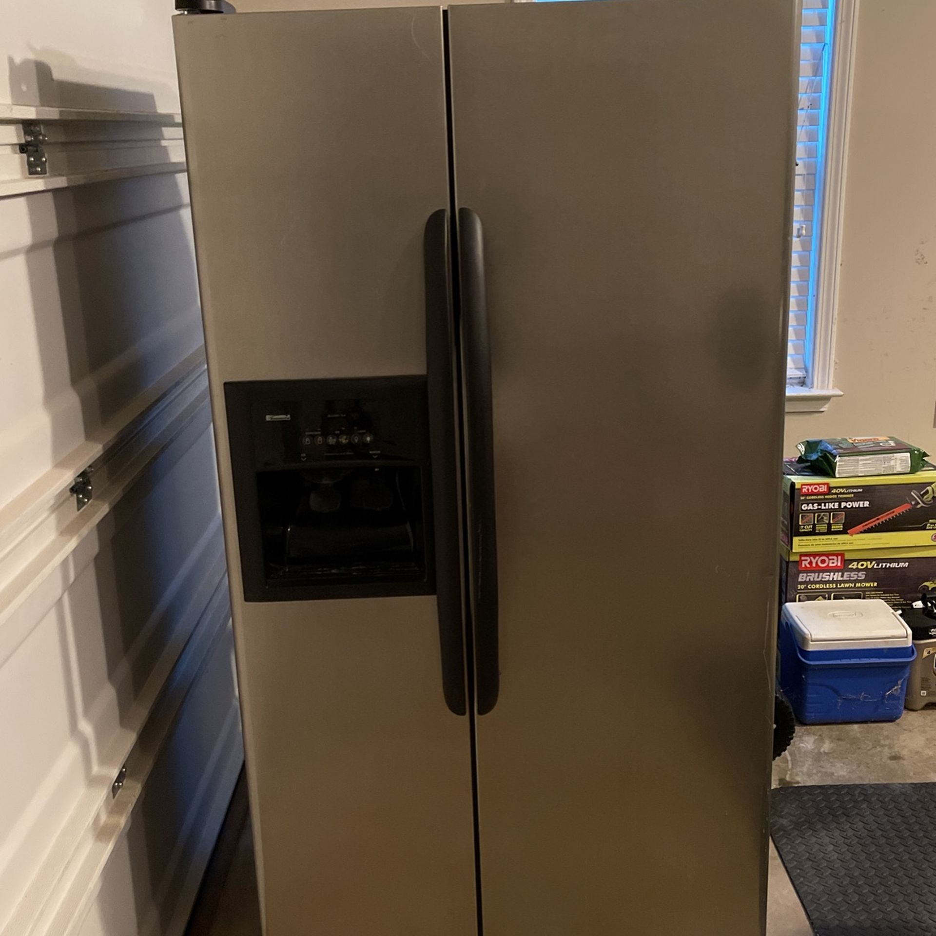 Kenmore Coldspot Refrigerator