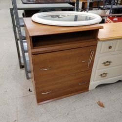 Locking File Cabinet 