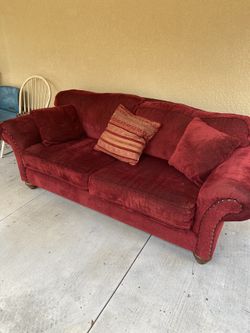 Burgundy Sofa Excellent Condition