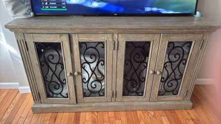 TV stand