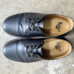 Dr. Martens 1461 Smooth Leather Oxford Boots