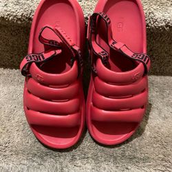 Uggs Men’s 10 Women’s 12 