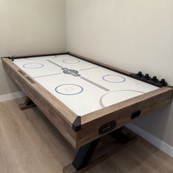 Air Hockey Table 