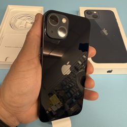 Brand New iPhone 13 Open Box Never Used 128gb Unlocked/ Liberado 