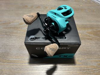 13 Fishing Concept TX2 Right Hand Baitcasting Reel