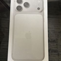 iPhone 17 Promax Sealed Unlocked  2tb