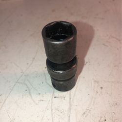 Snap On Impact 3/8 Drive Swivel 6 Point 5/8 Shallow Socket No IPF - 20 in Great Condition 25 Dollars 
