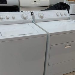 Whirlpool Washer And Gas Dryer Set For $445