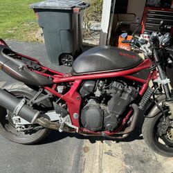 2001 Suzuki Bandit 1200s (needs Work)