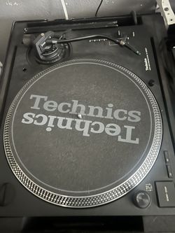 Technics 1200mk7 Turntables