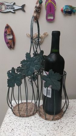 2 Bottle Wine Holder