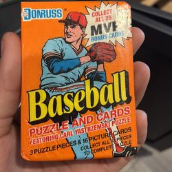 Original never opened 1999 baseball cards Have 24 Of Them
