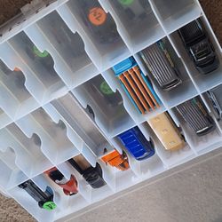 Hot Wheels, Maisto,Matchbox 