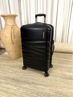 Hardside Medium Size Luggage 26"  Suitcase