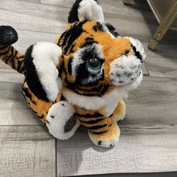 Furreal Friends Tyler The Playful Tiger Like New Animated Tiger Toy