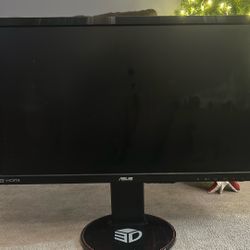 Adjustable Gaming Monitor
