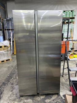 Samsung Side-by-Side Stainless Steel Refrigerator
