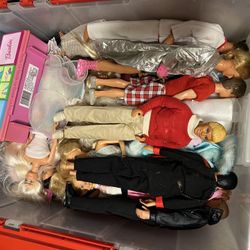HUGE Rare Vintage Barbies Lot with Clothes & Accessories