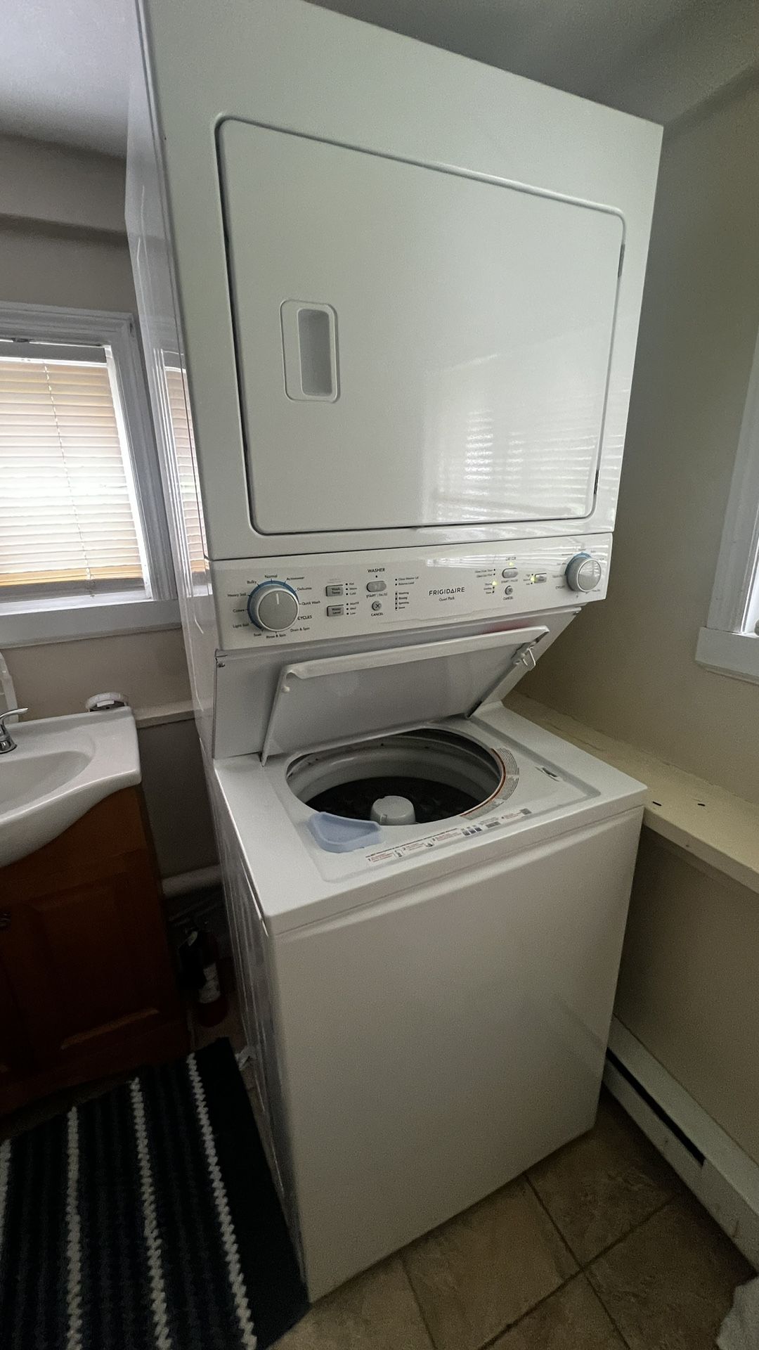 Stackable Washer And Dryer