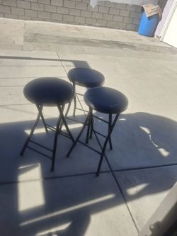 3 Banquitos  Altos Plegables.  Los 3x16. Oh OBF.