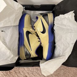 New Kobe Barcelona Shoes Size 7 