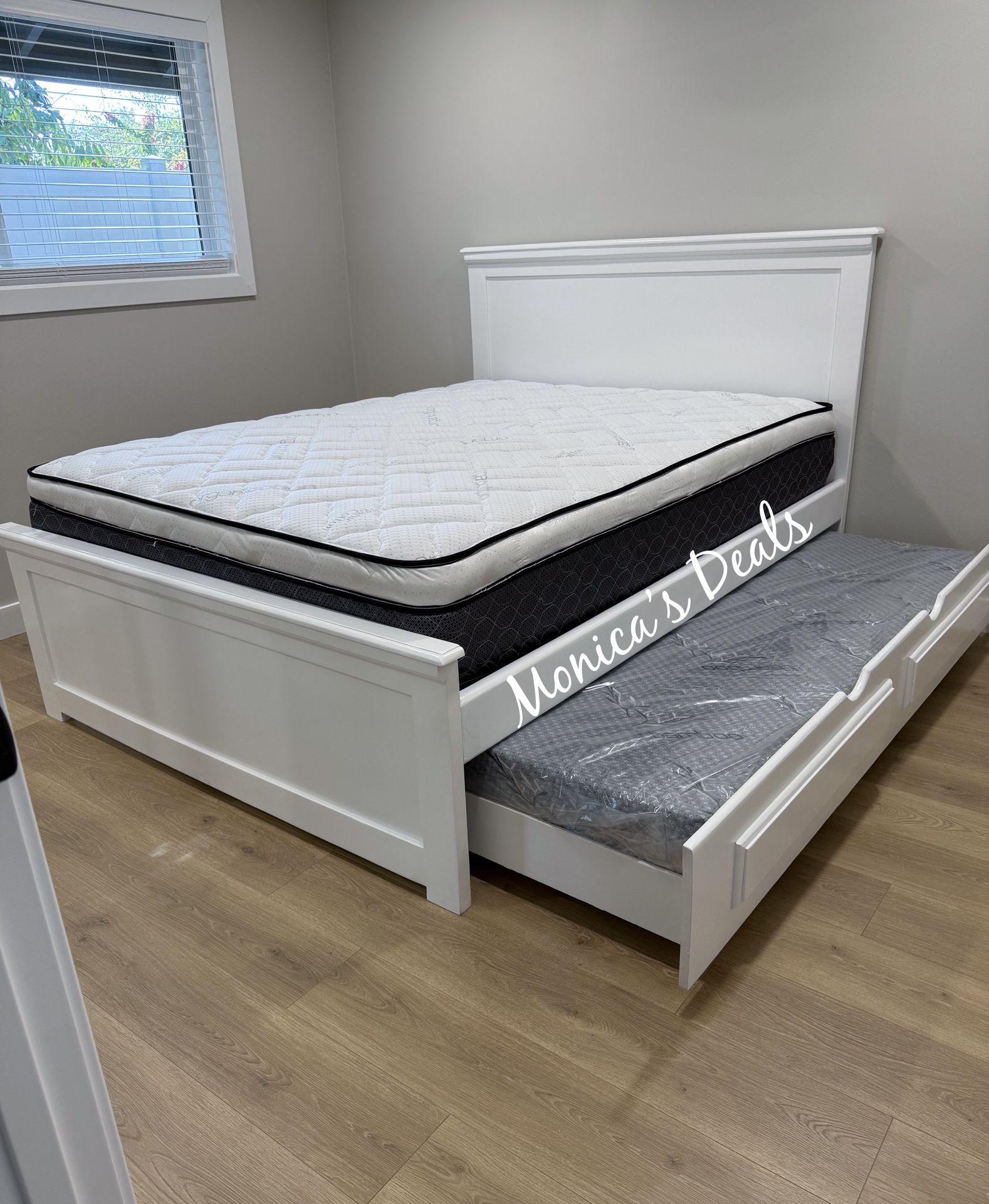 Queen Solid Wood Bed With Twin Trundle And Both Mattresses $860