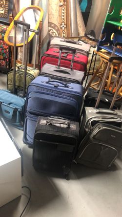 All sizes brand name luggage very good condition