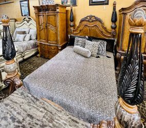 AICO By Michael Amini EDEN King Bed (ONLY BED) - BIG OFFER!! - GA