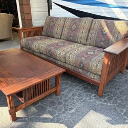 Nice Couch and matching coffee table 