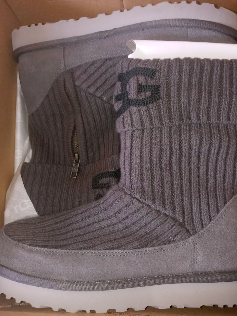 UGG BOOTS