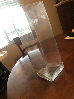 Glass vase