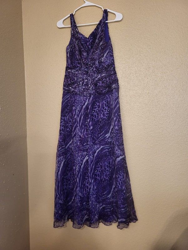 Tadashi Collection Sleeveless Purple Chiffon Long Dress.  Size 6