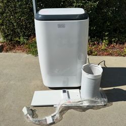 Black & Decker 8000 BTU Portable Air Conditioner 