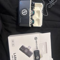 Hollyland Lark M2 Mic (No Box) With Separate USB C Reciever