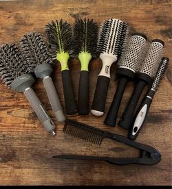 Hair brushes