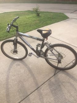Next airmaxx xr3 mountain bike sale
